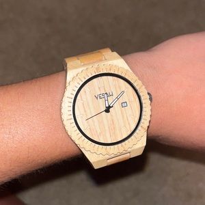 Light Wooden VESALI Watch